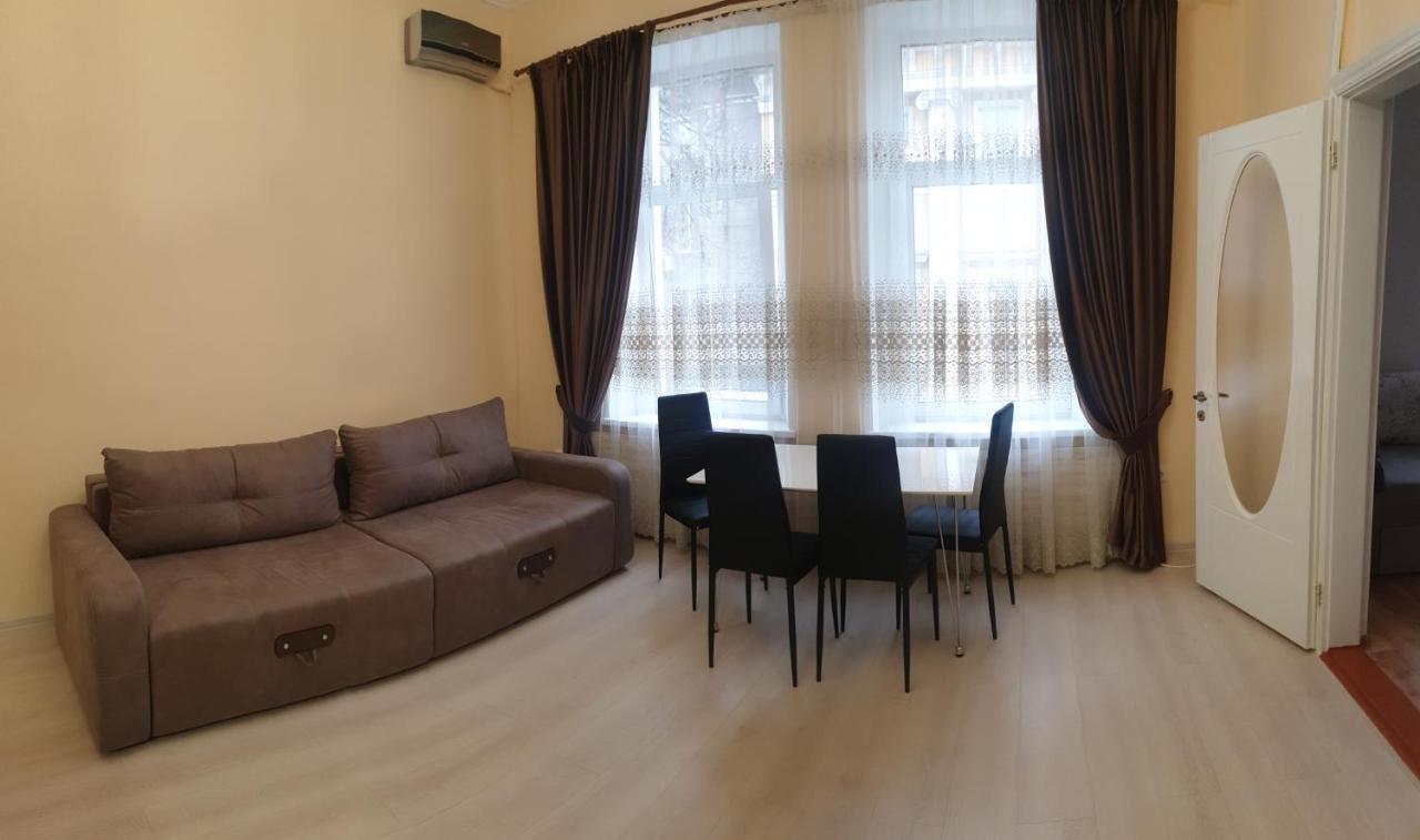 Апартаменты В Центре Одессы Odessa Exterior foto